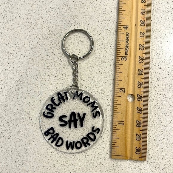 Handmade “Great Moms say Bad Words” Keychain - Picture 3 of 3